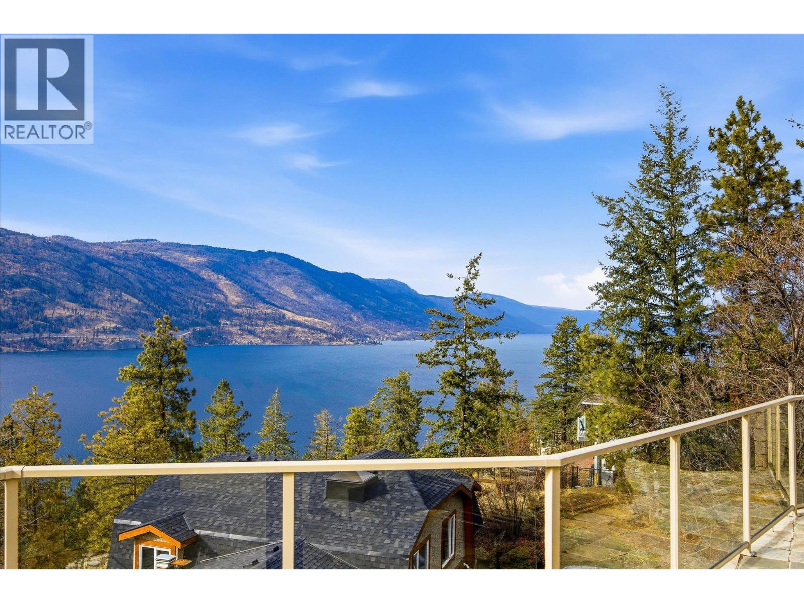  1116 Lynn Court, Kelowna