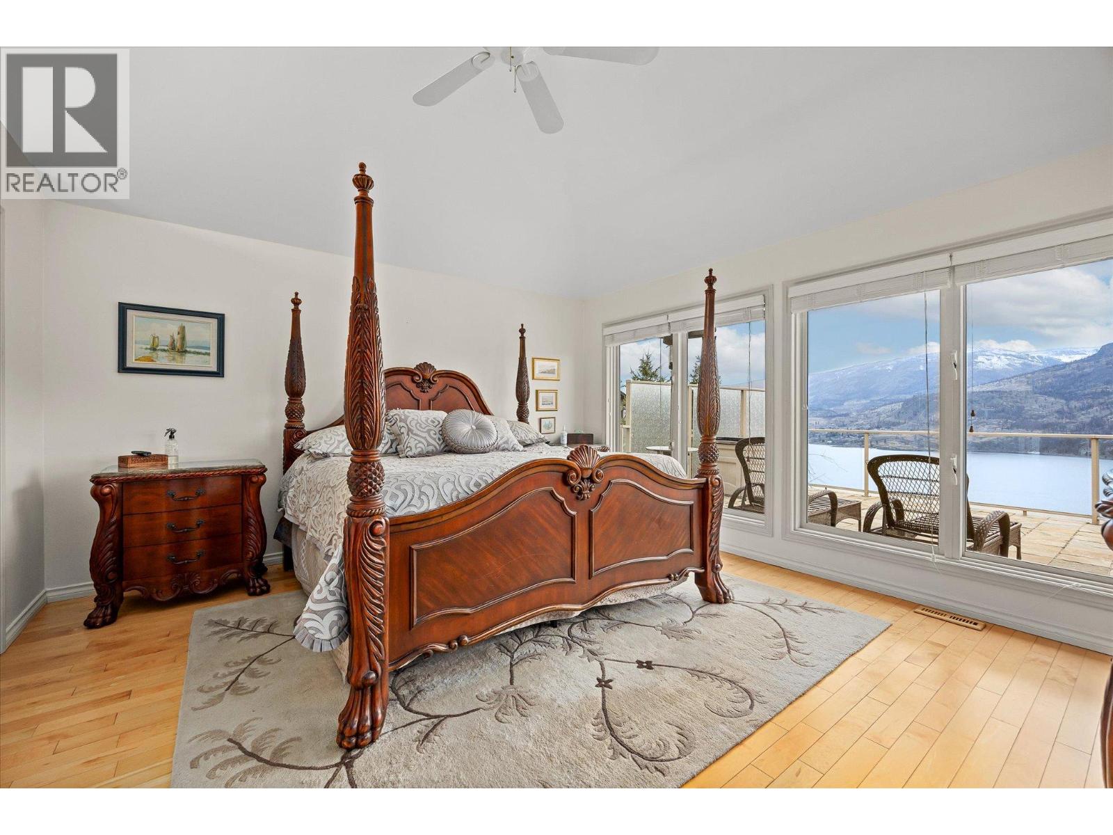  1116 Lynn Court, Kelowna