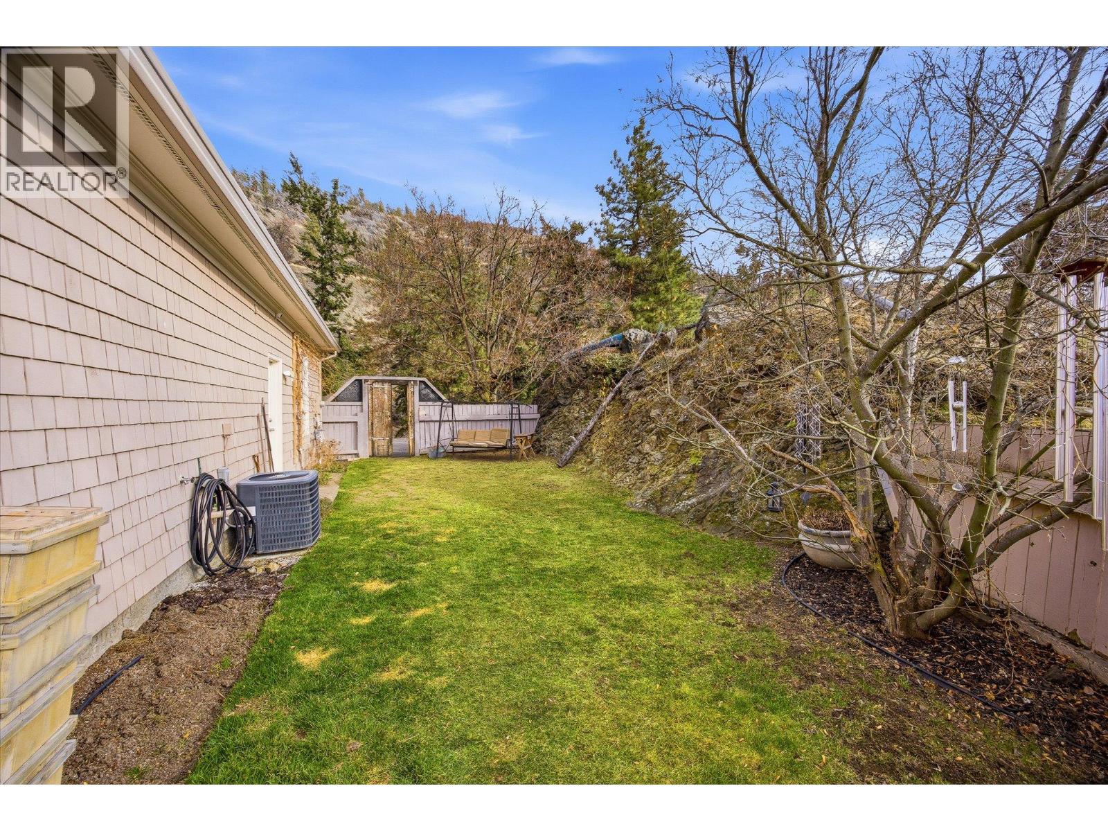  1116 Lynn Court, Kelowna