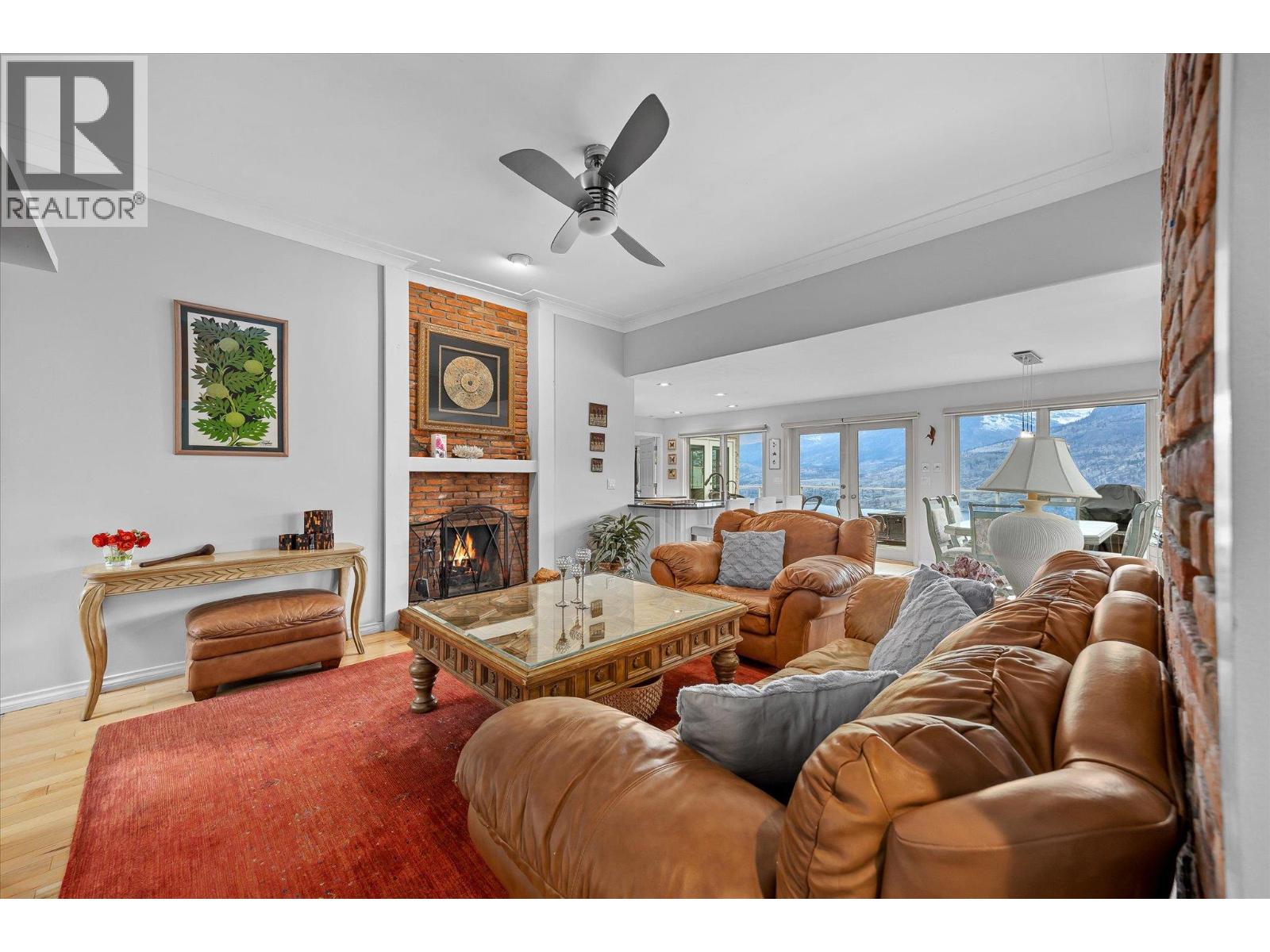  1116 Lynn Court, Kelowna