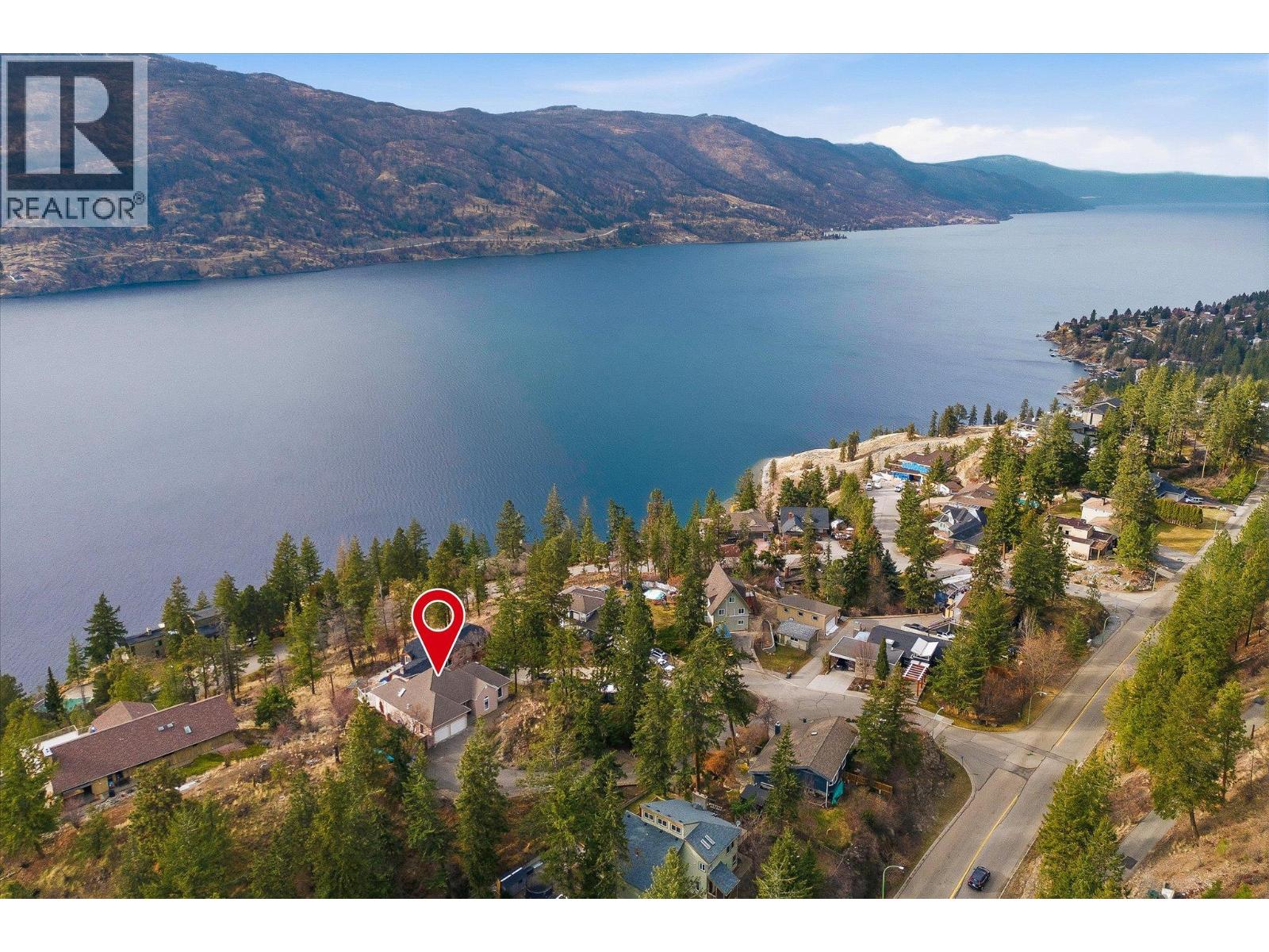  1116 Lynn Court, Kelowna