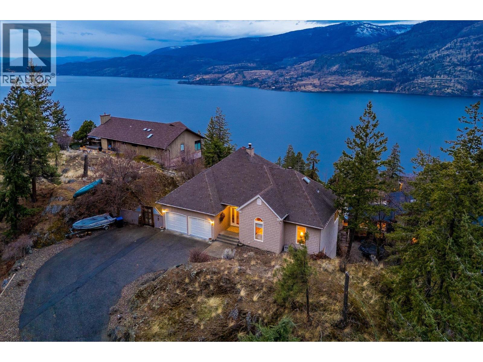  1116 Lynn Court, Kelowna