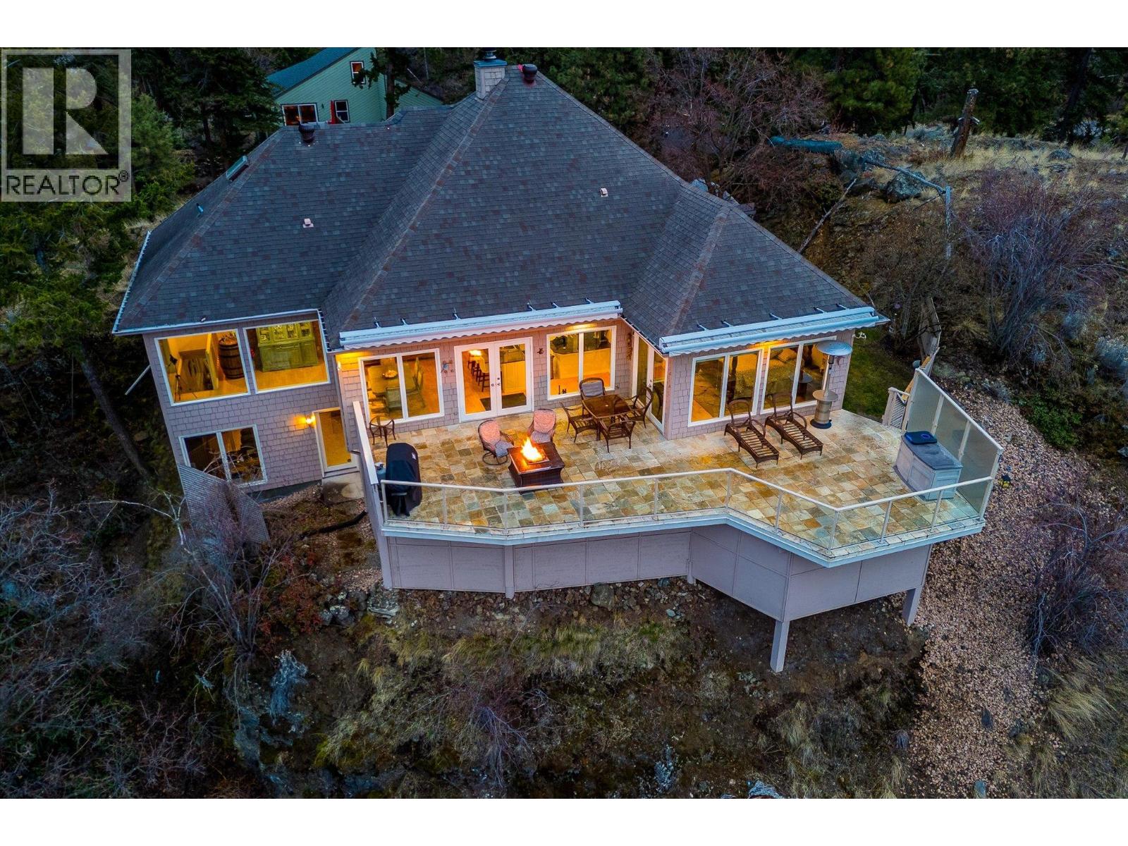  1116 Lynn Court, Kelowna