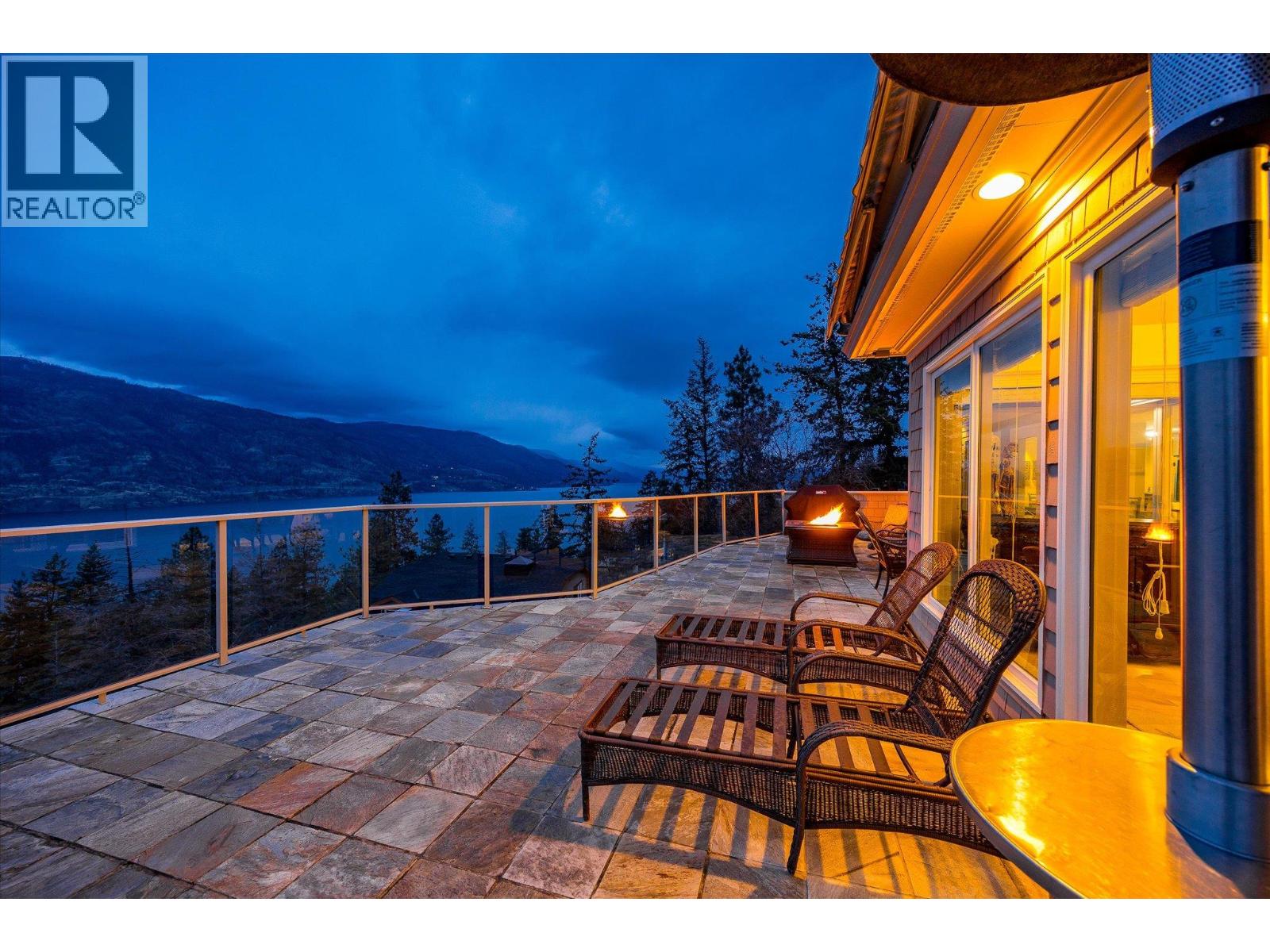  1116 Lynn Court, Kelowna