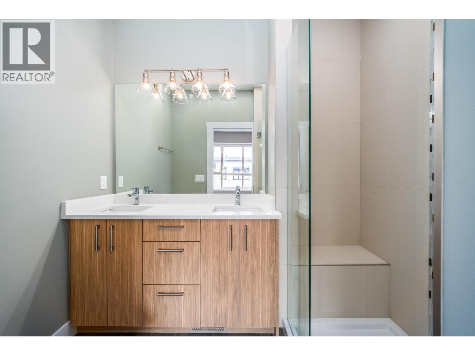 11581 Rogers Road Unit# 202, Lake Country