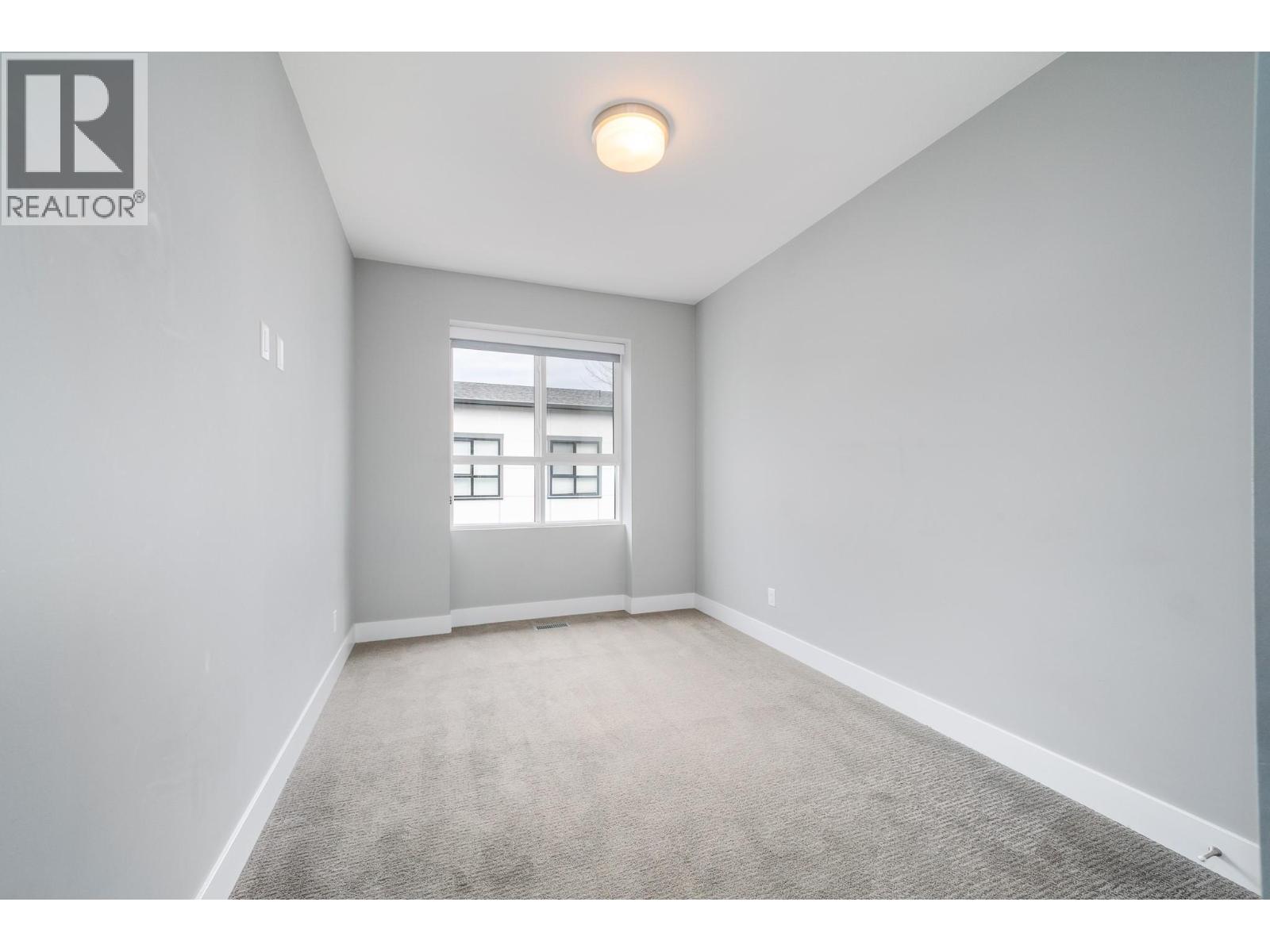 11581 Rogers Road Unit# 202, Lake Country