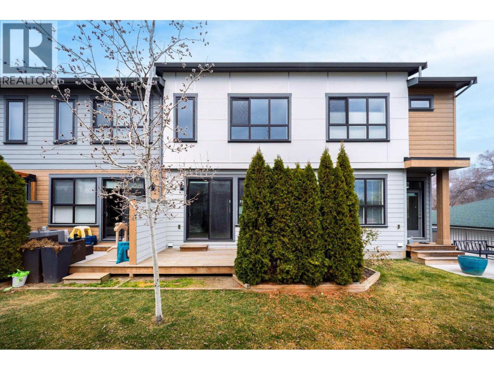 11581 Rogers Road Unit# 202, Lake Country