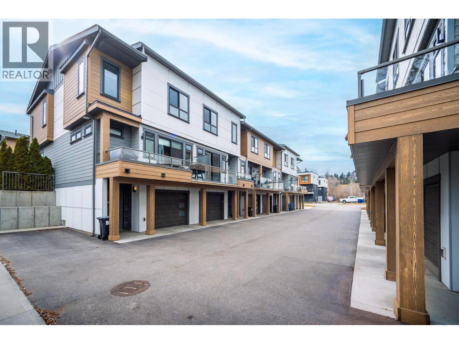 11581 Rogers Road Unit# 202, Lake Country