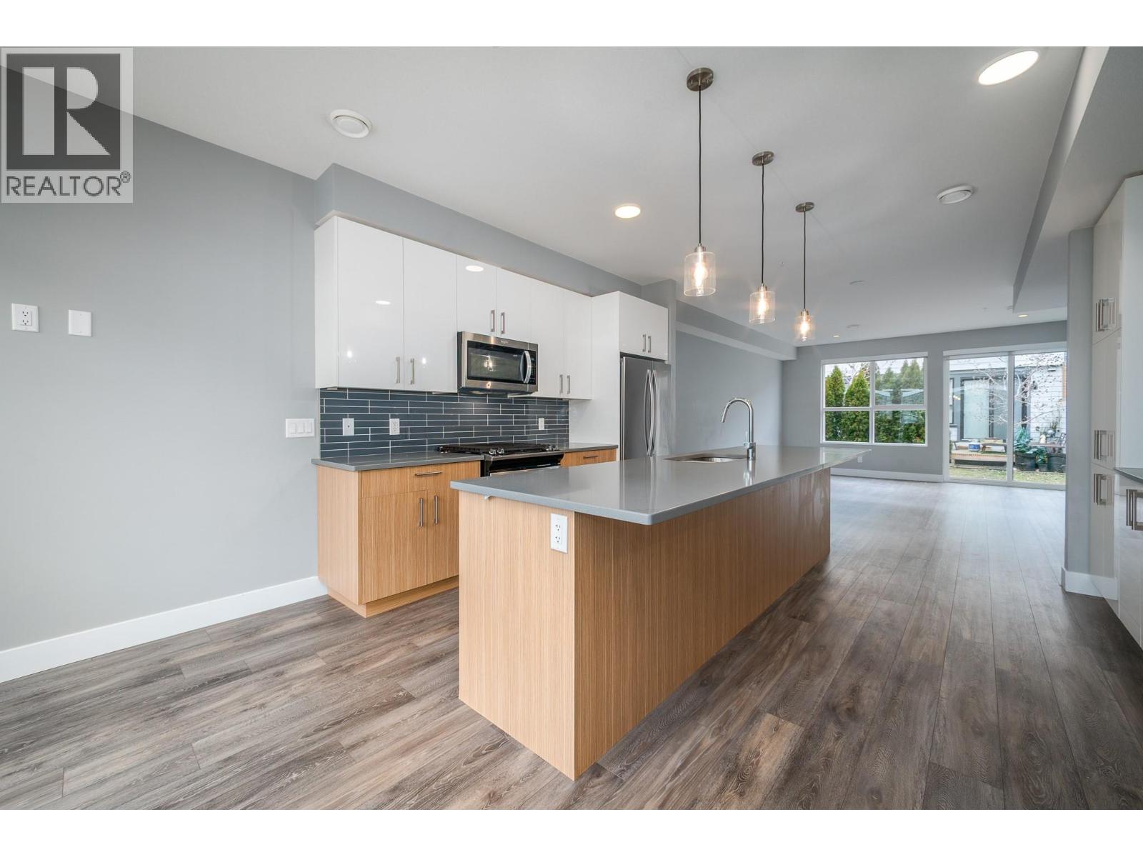 11581 Rogers Road Unit# 202, Lake Country