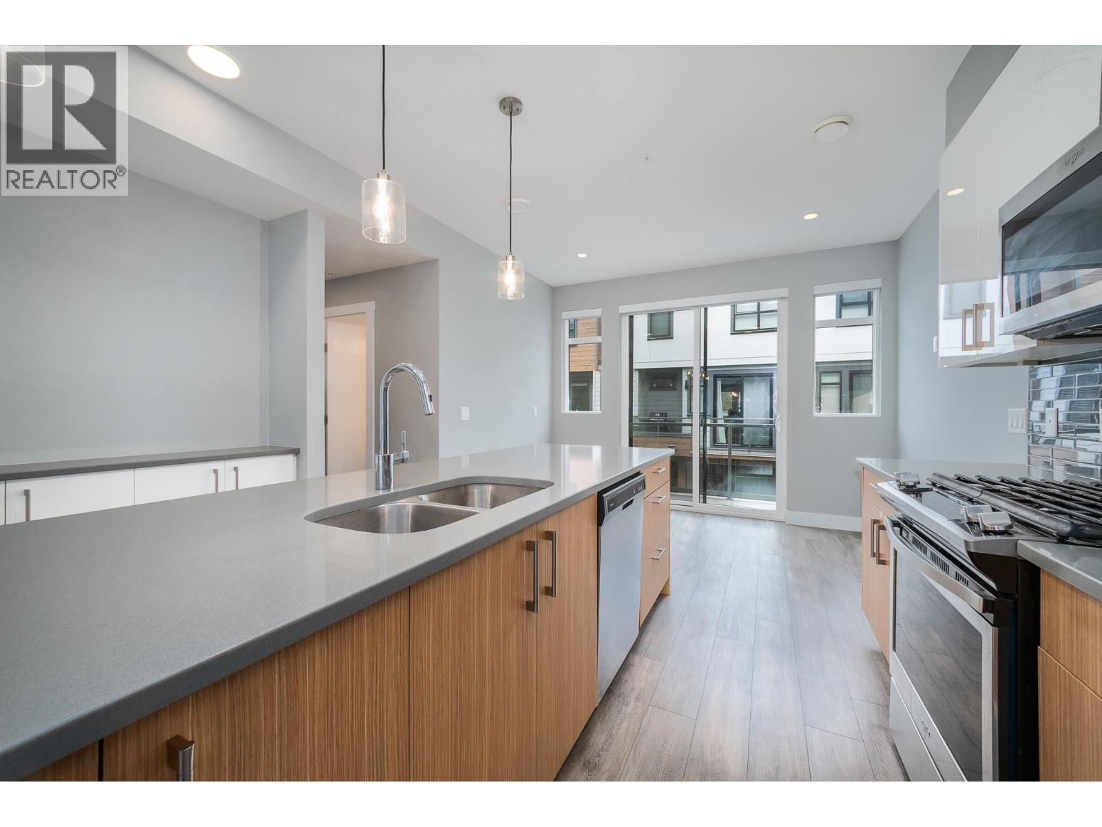 11581 Rogers Road Unit# 202, Lake Country