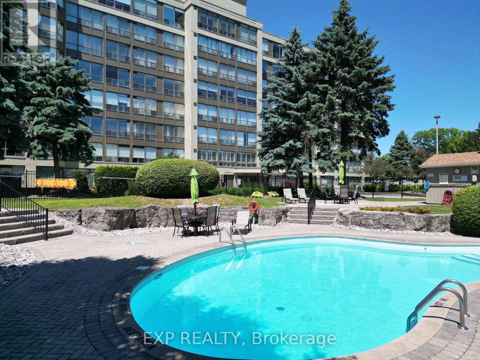 #410 5100 DORCHESTER ROAD - 32