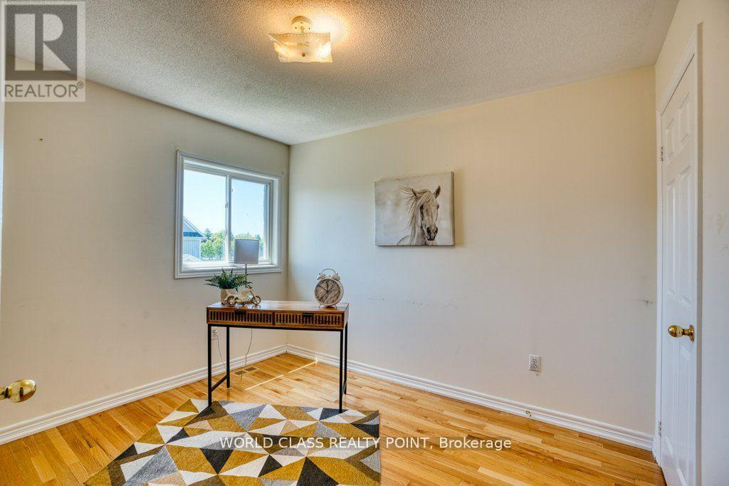 3 HESHAM DRIVE - 26