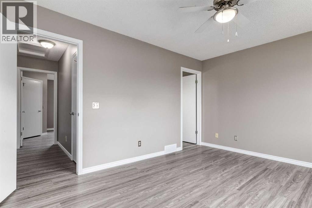 Single Family House for Sale in  Tuscany Springs Gardens NW Tuscany Calgary 