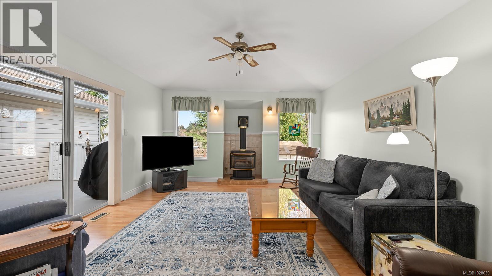 970 MANTLE DR - Image 3