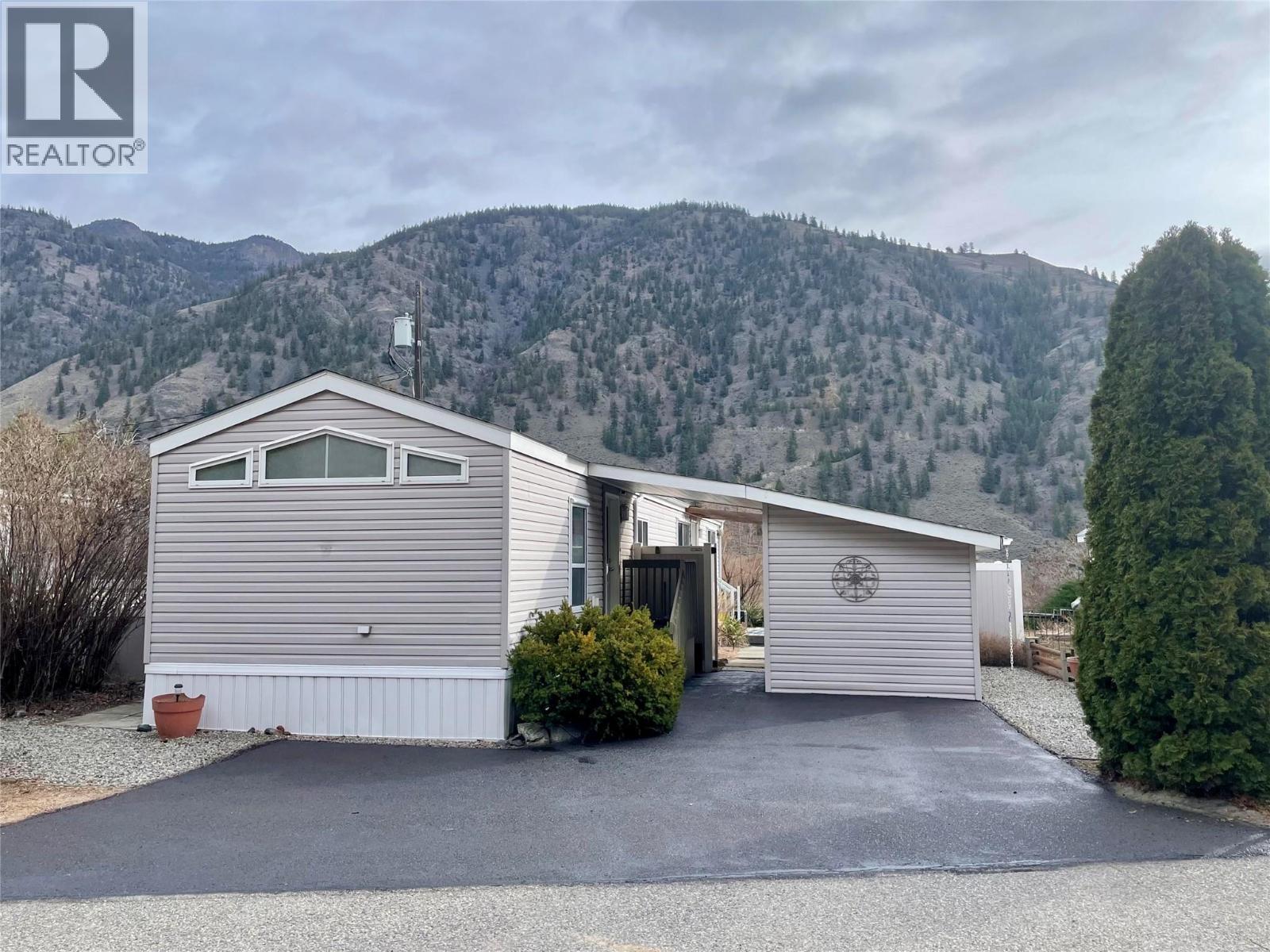 1292 Highway 3A Unit# 19, Keremeos