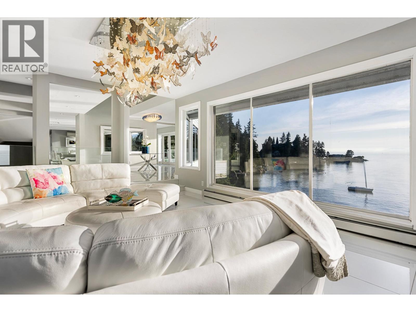 5530 PARTHENON PLACE, West Vancouver