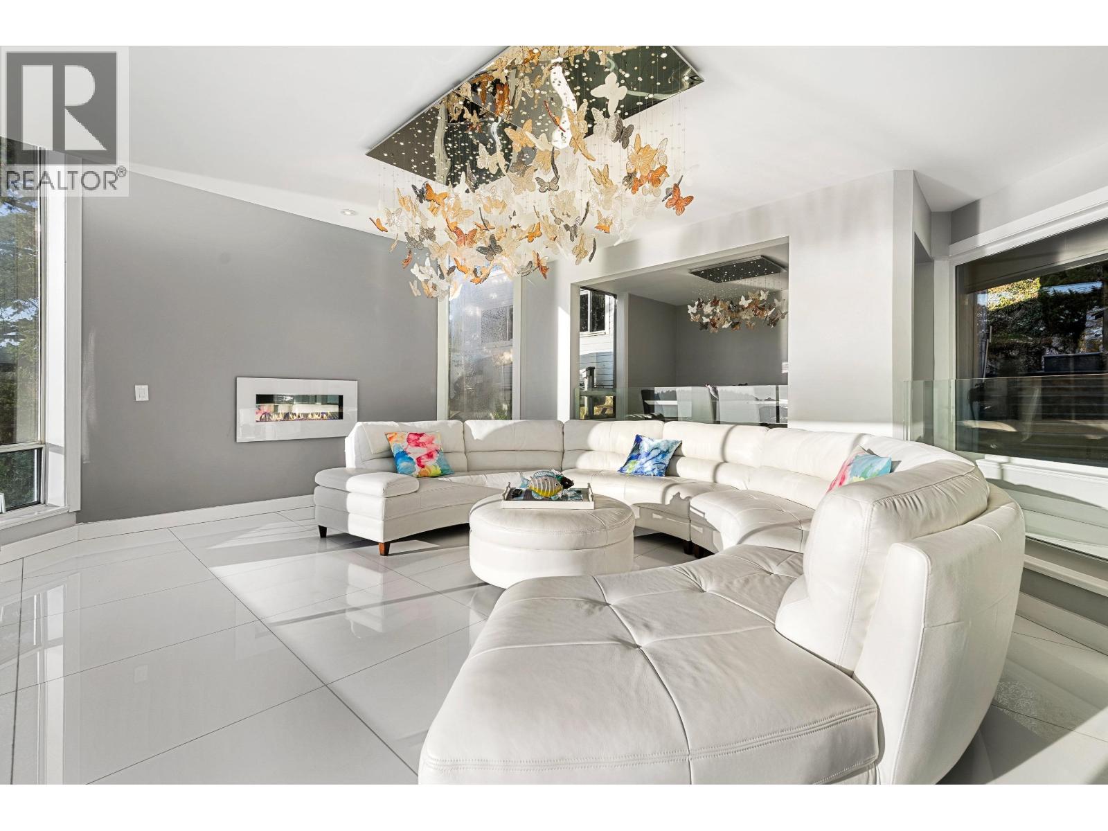 5530 PARTHENON PLACE, West Vancouver