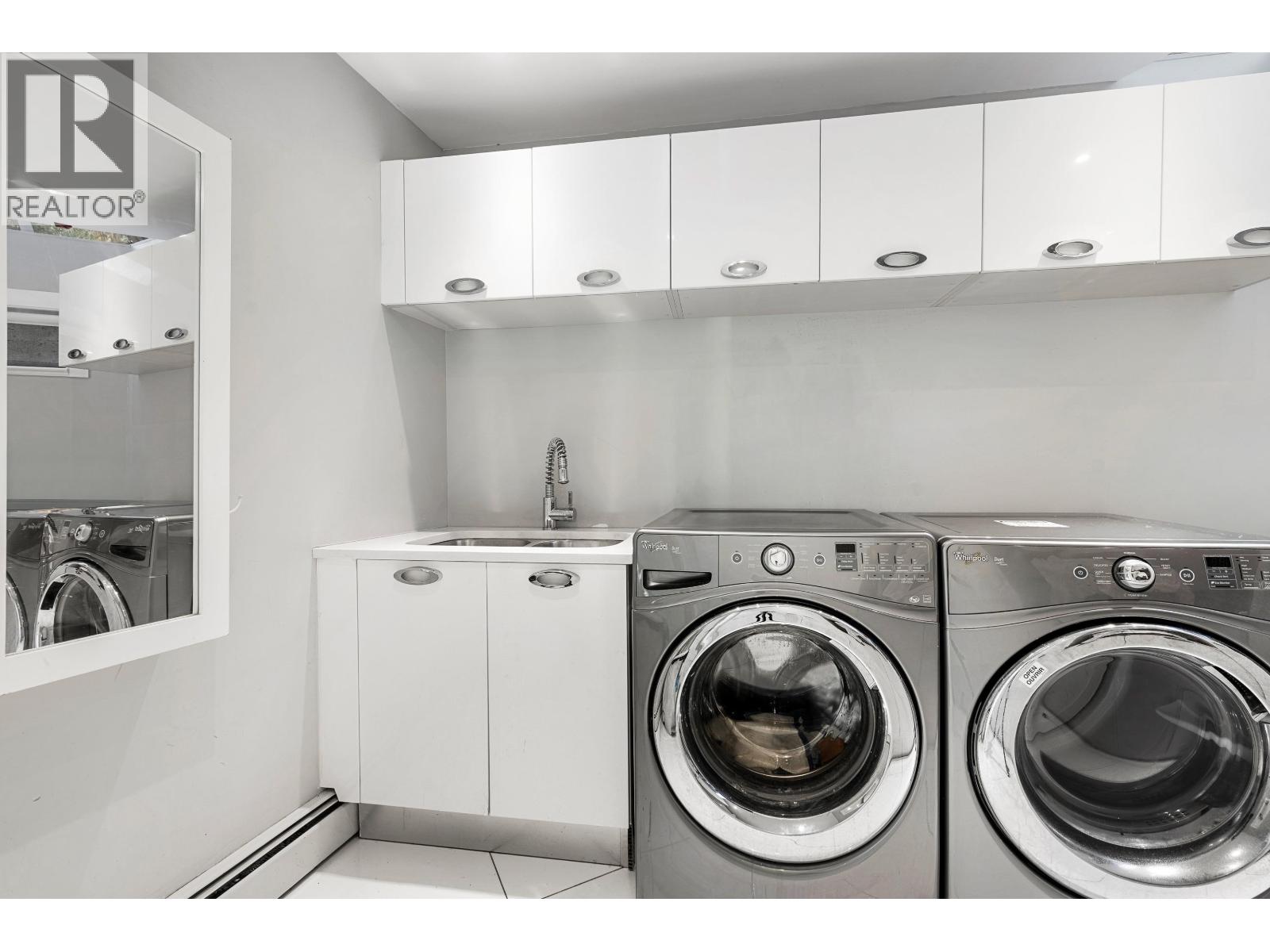 5530 PARTHENON PLACE, West Vancouver