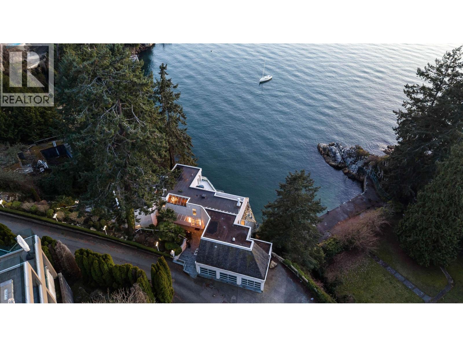 5530 PARTHENON PLACE, West Vancouver
