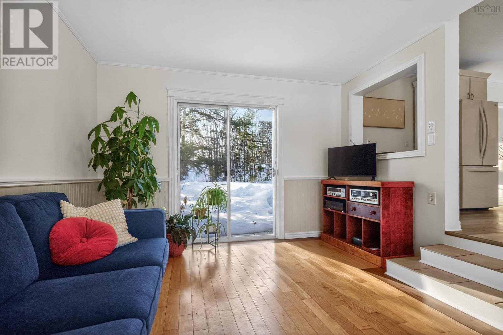 Property 19 of 49 of 27 Glory Avenue