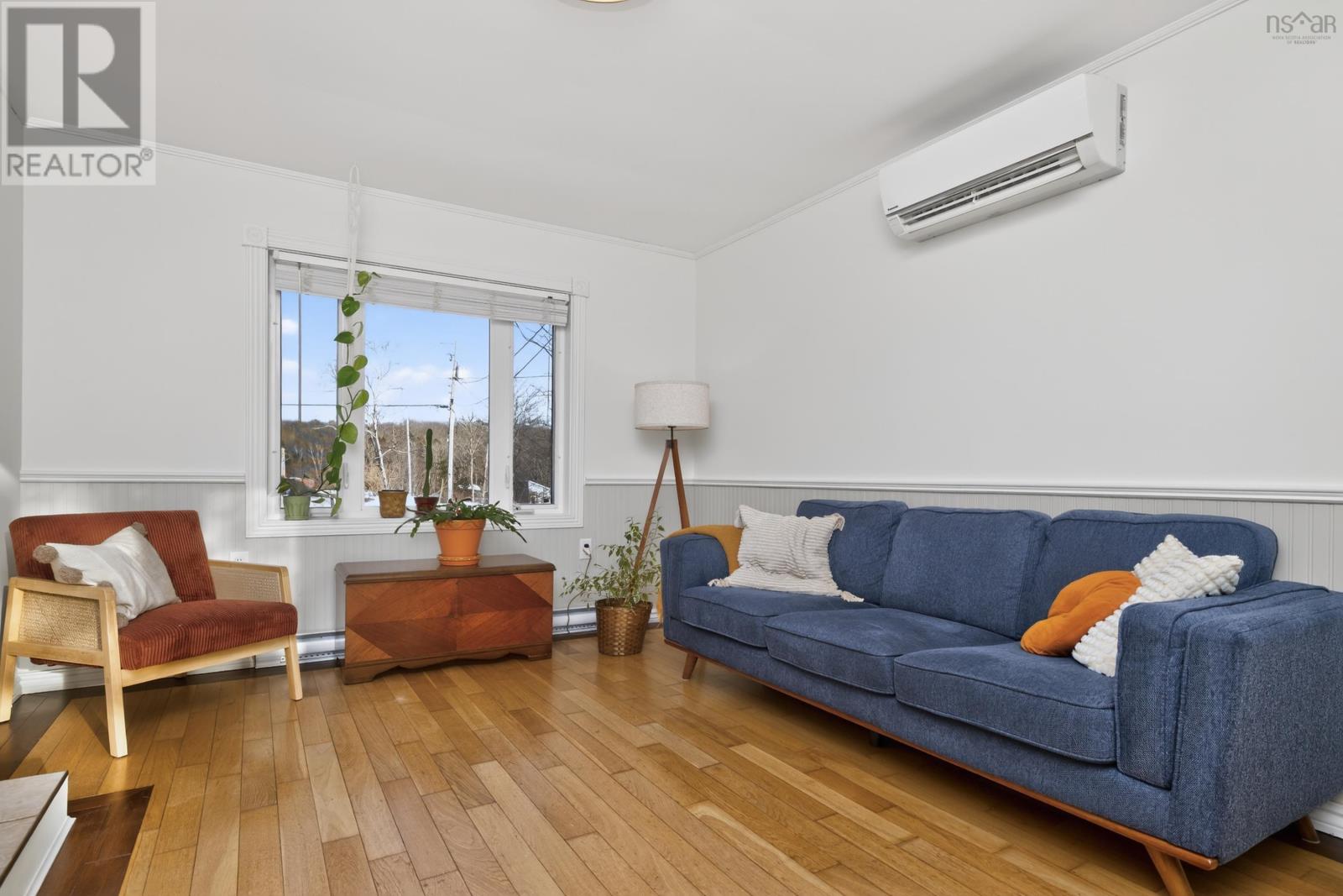 Property 18 of 49 of 27 Glory Avenue