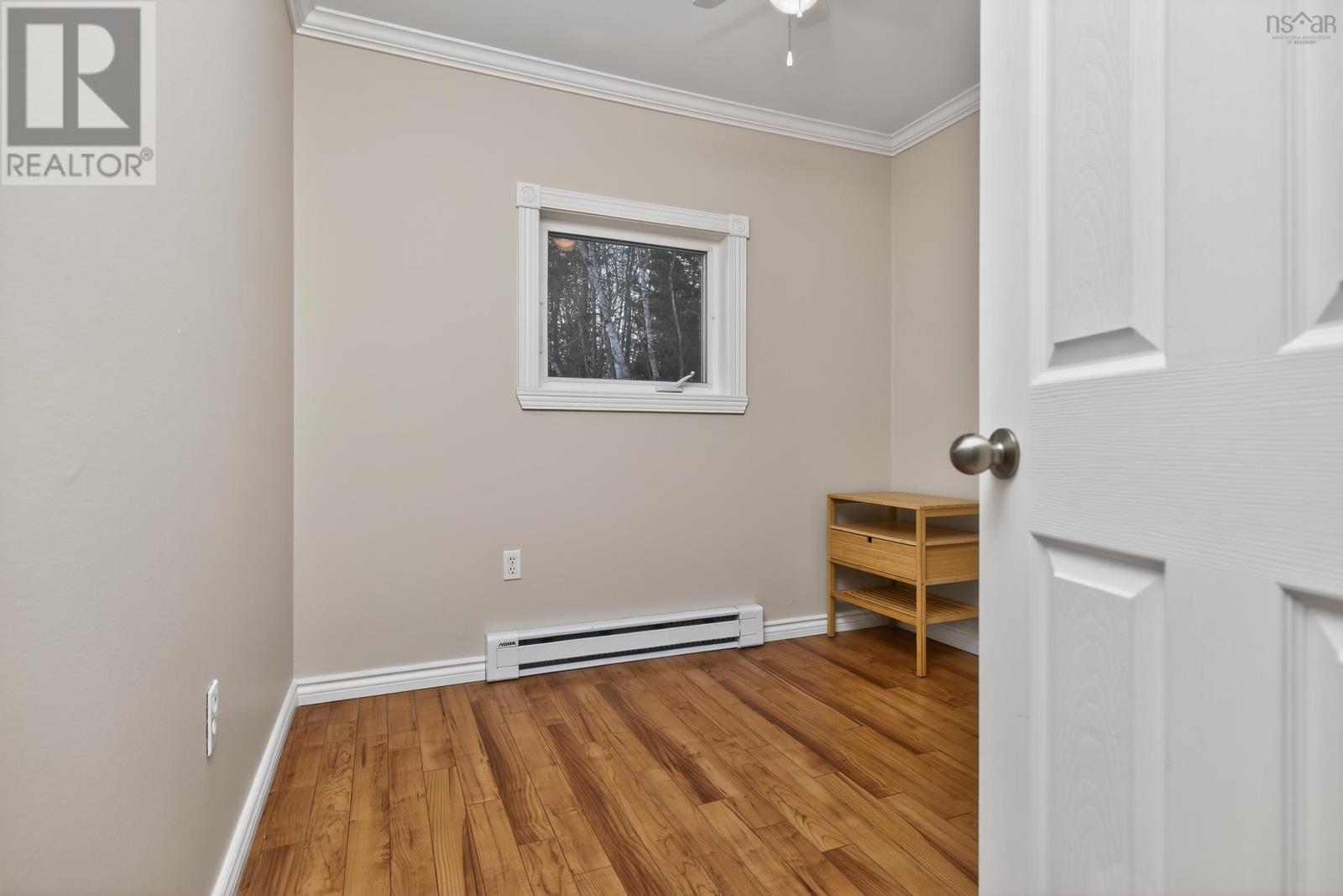 Property 23 of 49 of 27 Glory Avenue