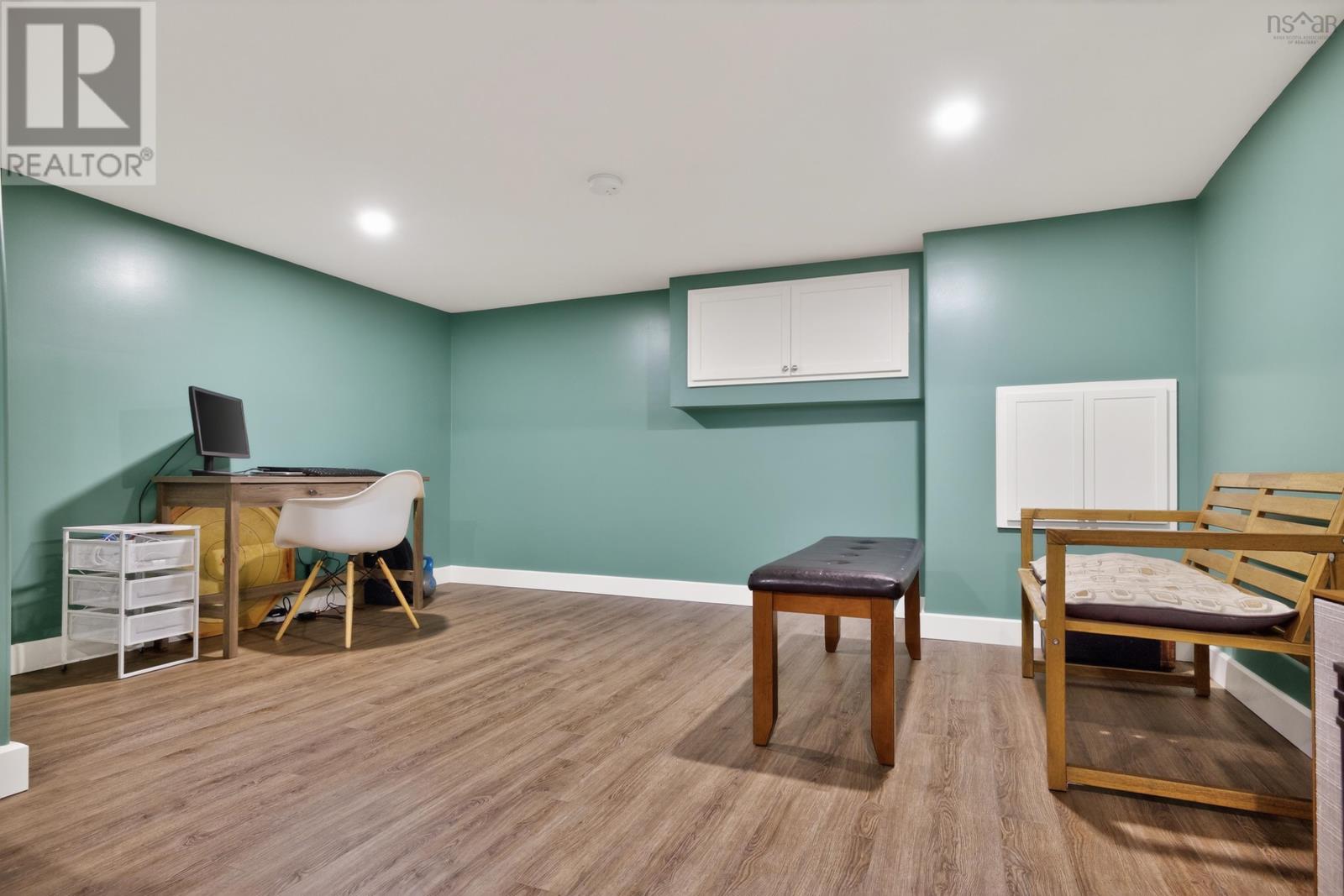 Property 30 of 49 of 27 Glory Avenue