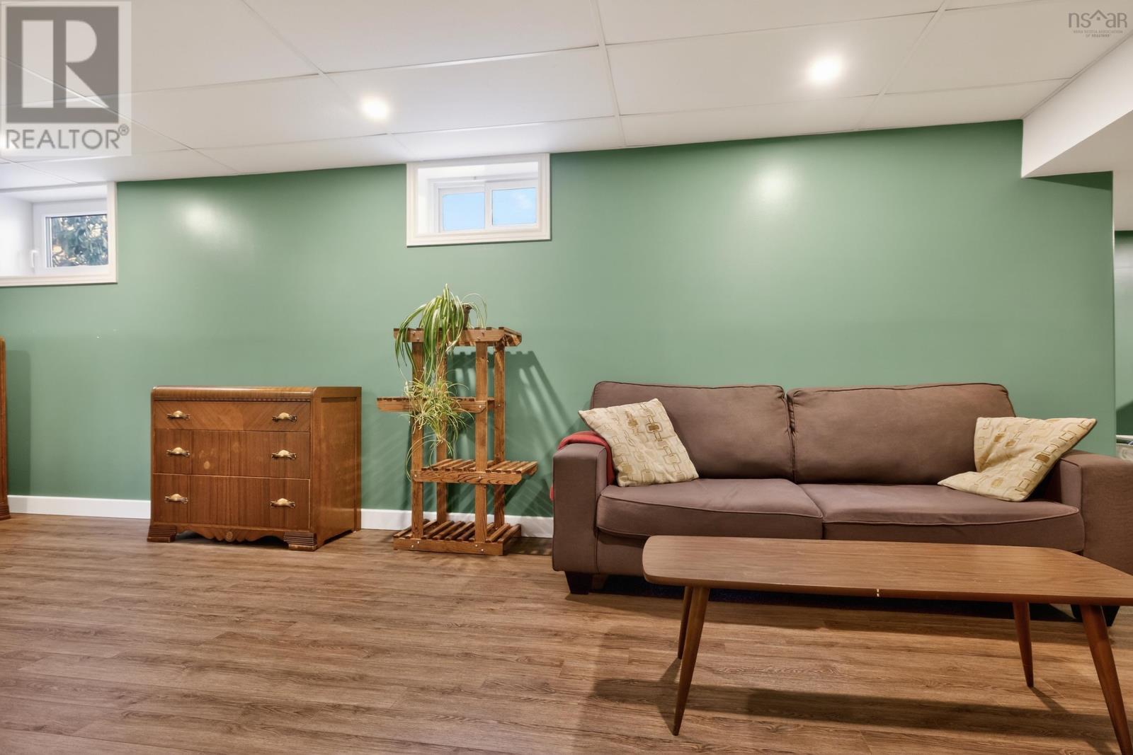 Property 39 of 49 of 27 Glory Avenue