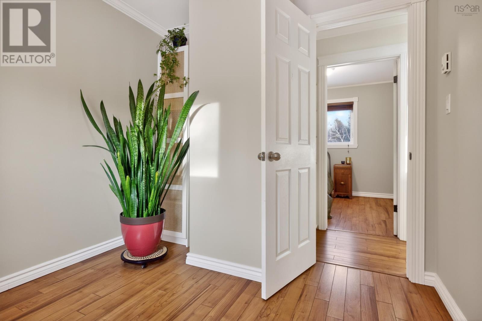 Property 24 of 49 of 27 Glory Avenue