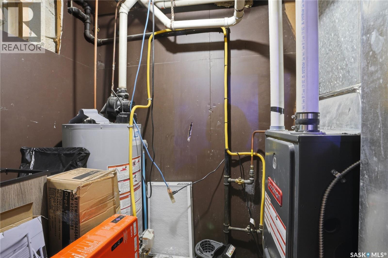 917 7TH AVENUE N - 44