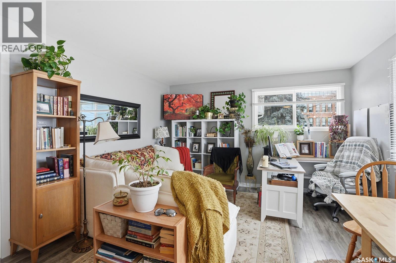 917 7TH AVENUE N - 5