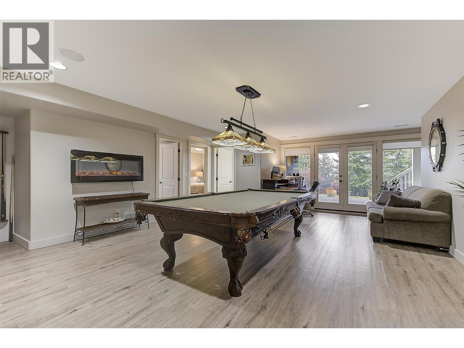  274 Knightsbridge Way, Kelowna