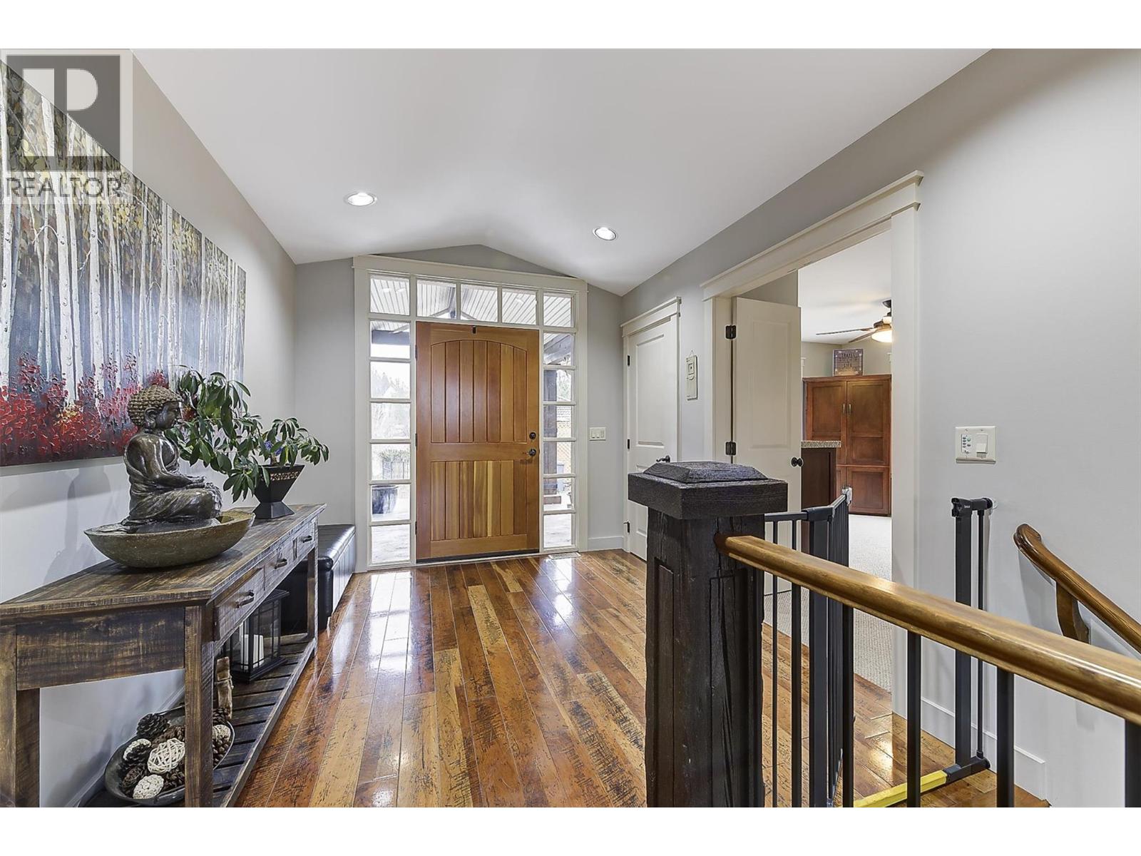  274 Knightsbridge Way, Kelowna