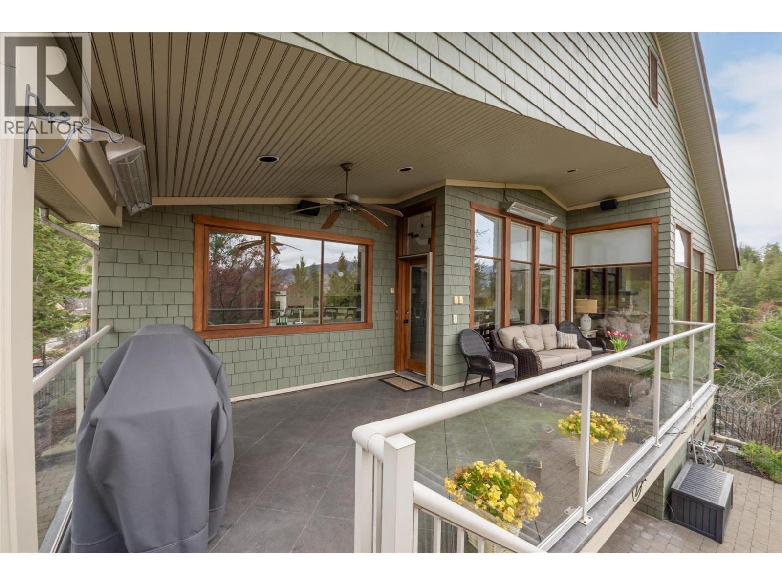  274 Knightsbridge Way, Kelowna