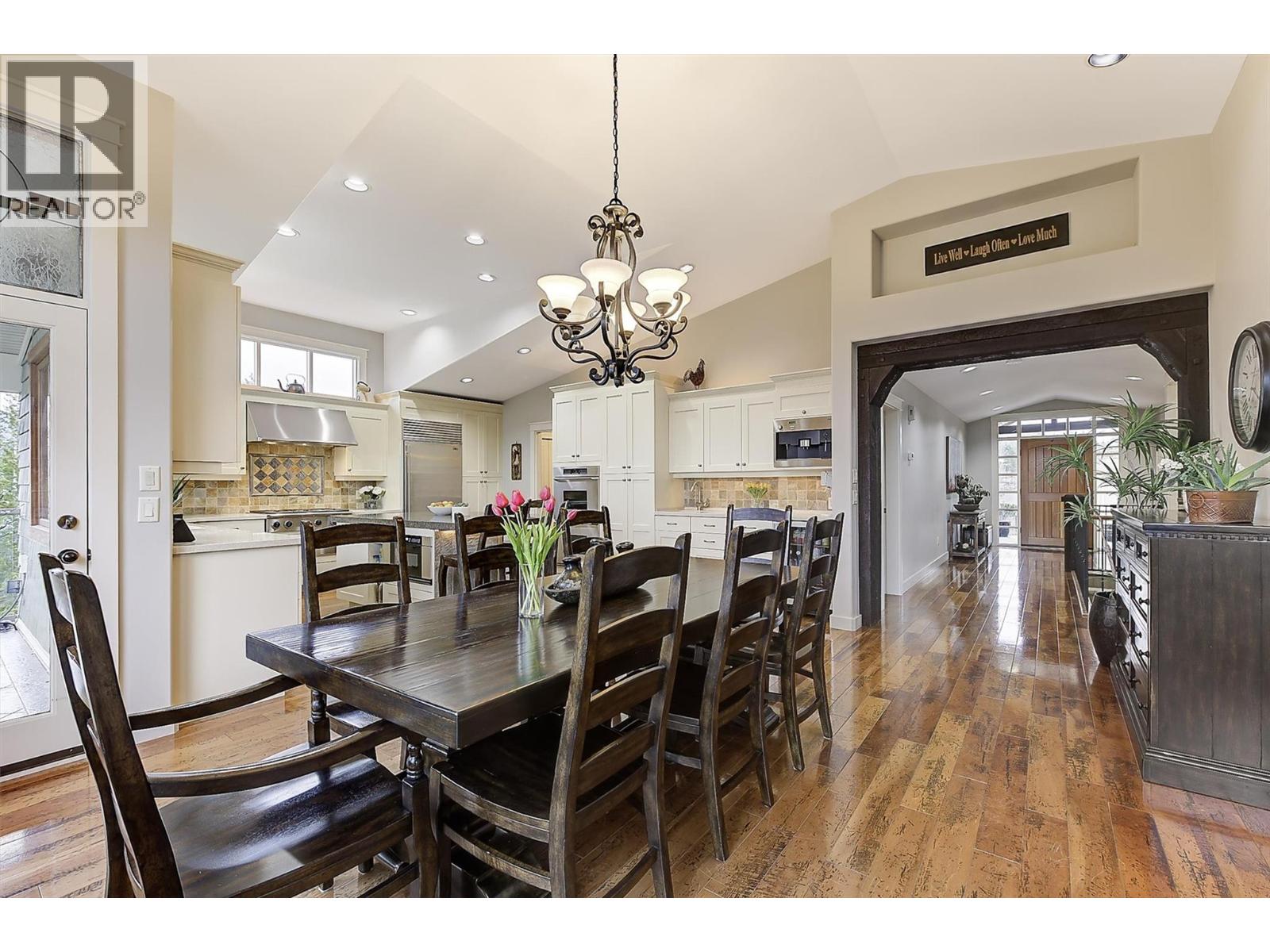  274 Knightsbridge Way, Kelowna