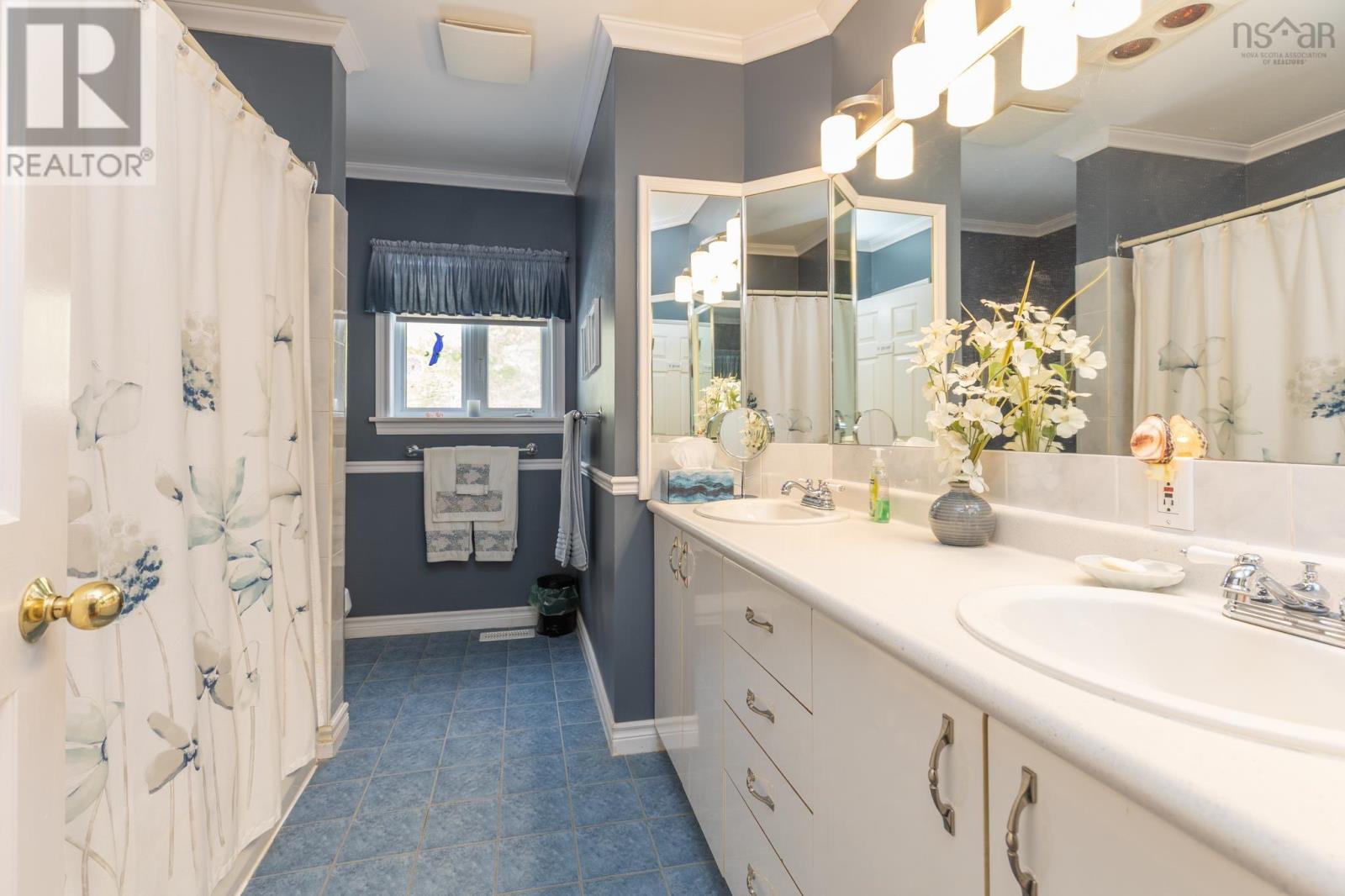 Property 29 of 43 of 1380 Raynardton Road