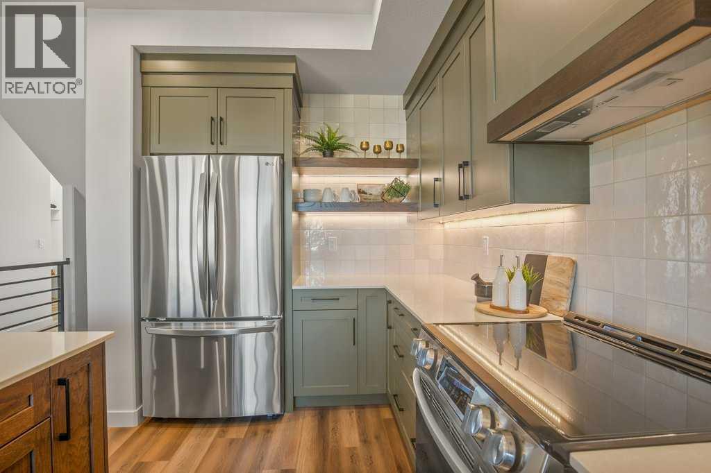 Single Family House for Sale in  Eaton Crescent Evergreen Red Deer 