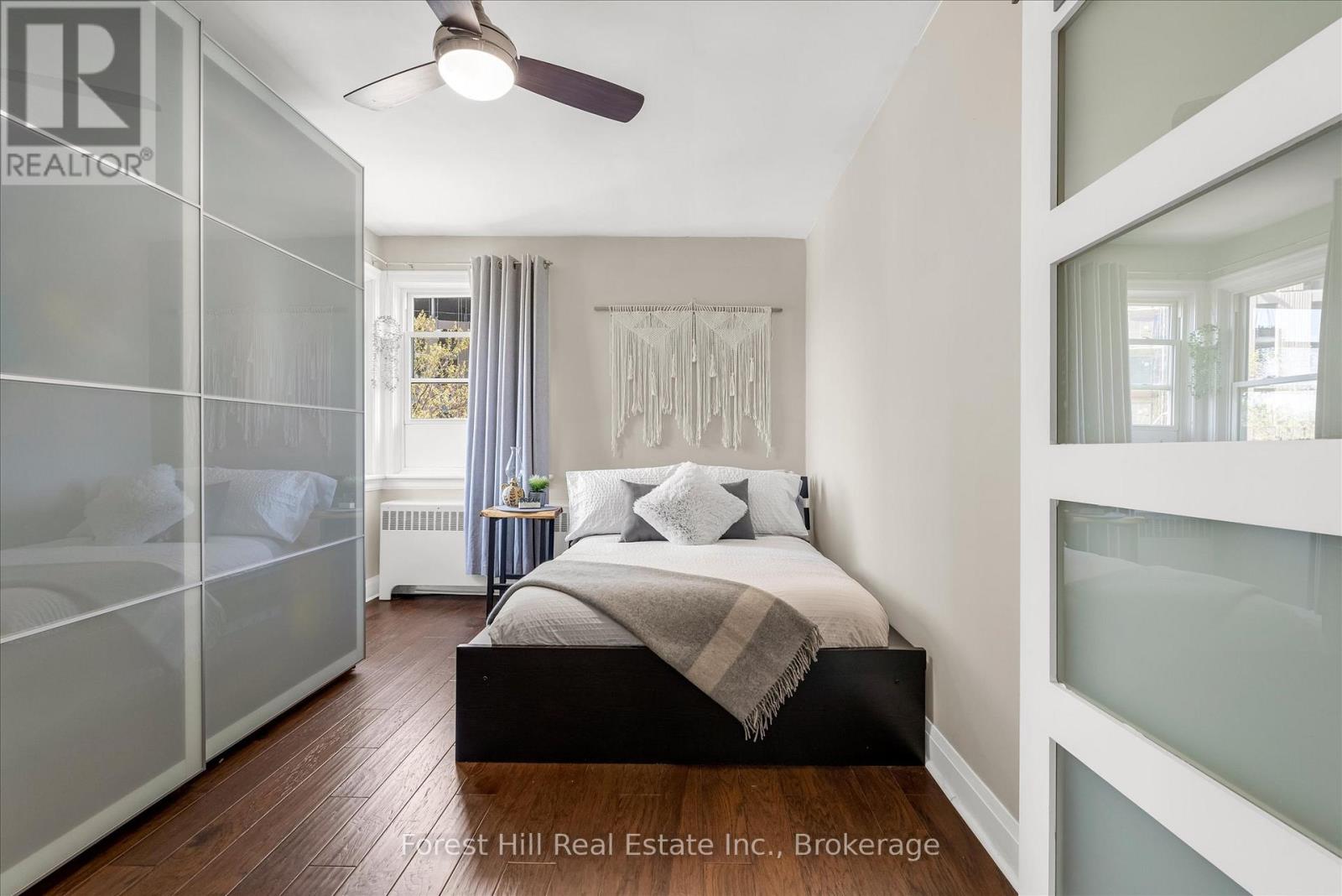 #5 2 STROUD ROAD - 13
