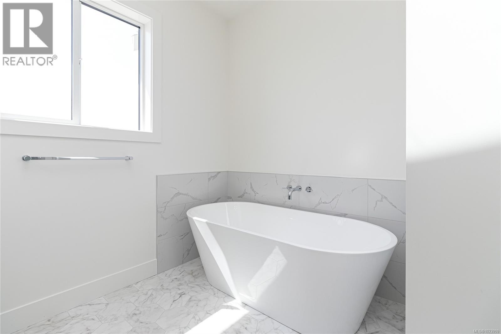 2584 Nickson Way, Sooke