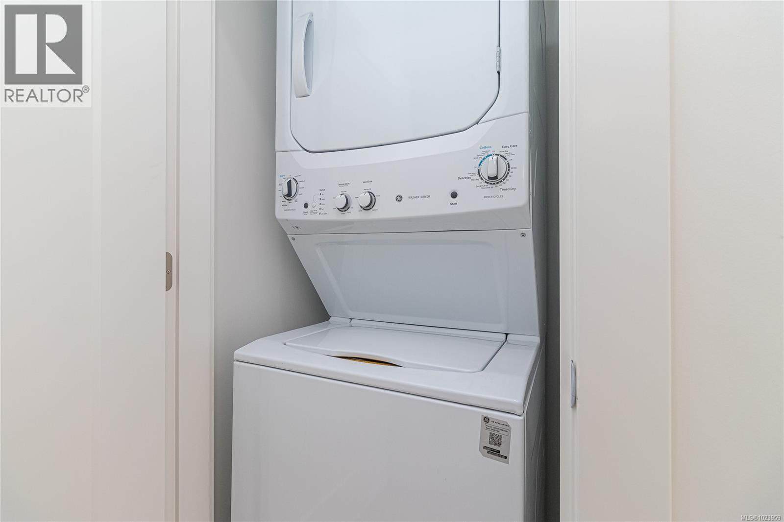 2584 Nickson Way, Sooke