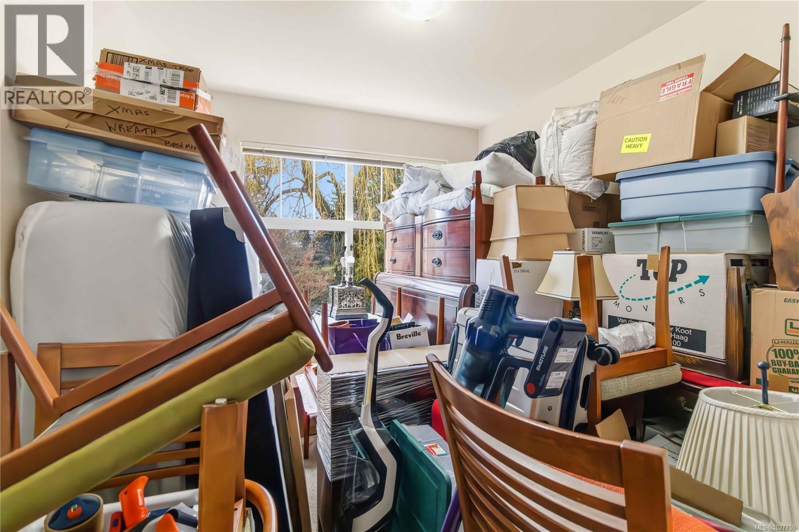 207 1618 North Dairy Road, Saanich