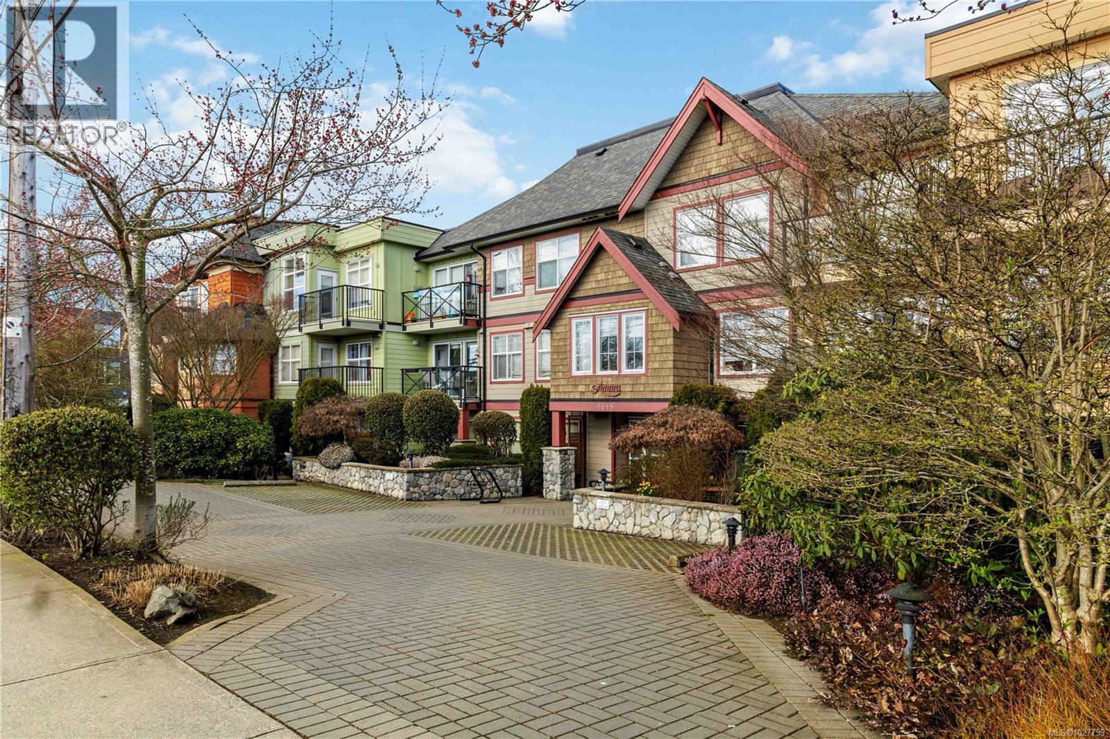 207 1618 North Dairy Road, Saanich