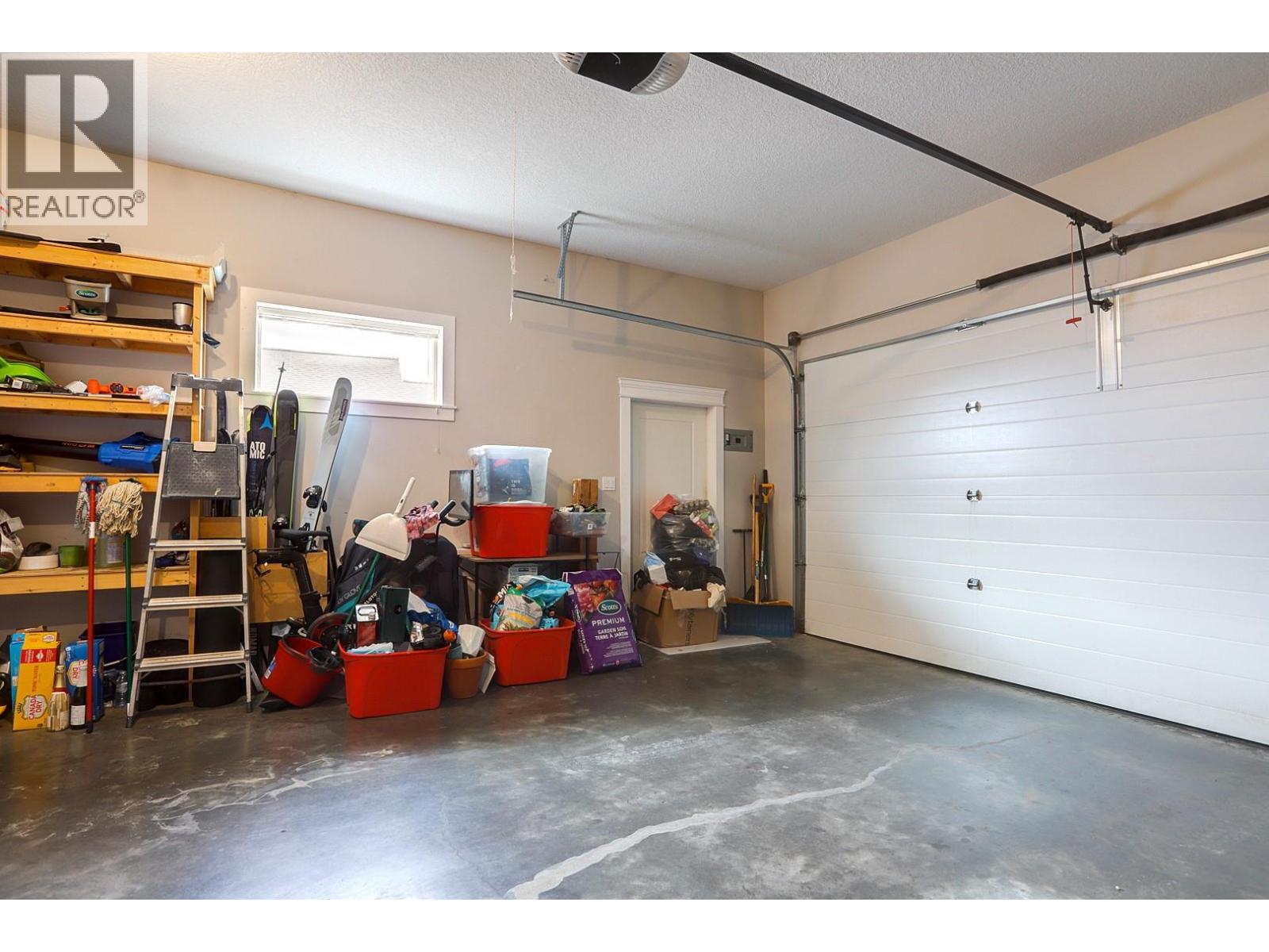 7313 Sunridge Road, Vernon