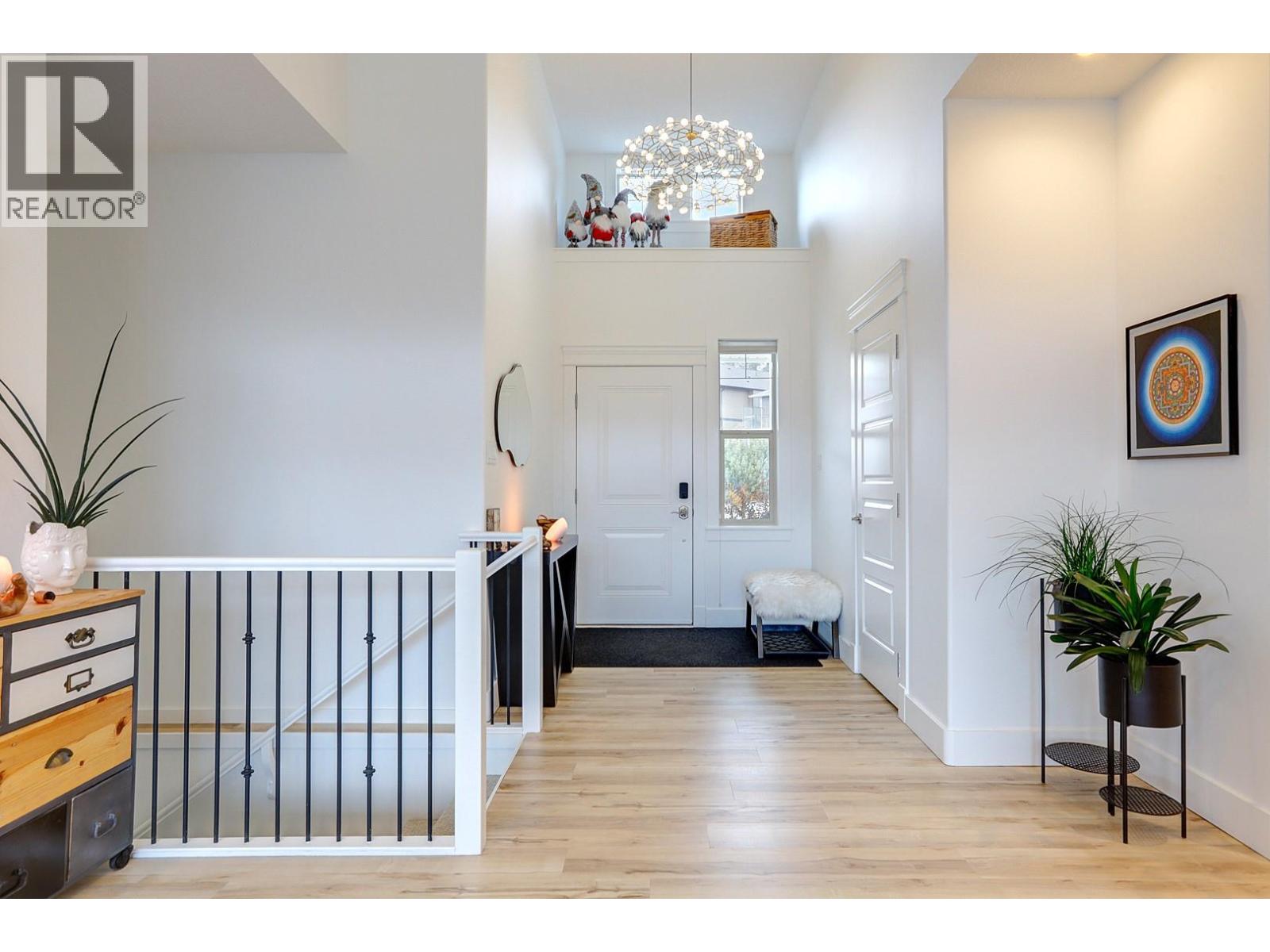 7313 Sunridge Road, Vernon