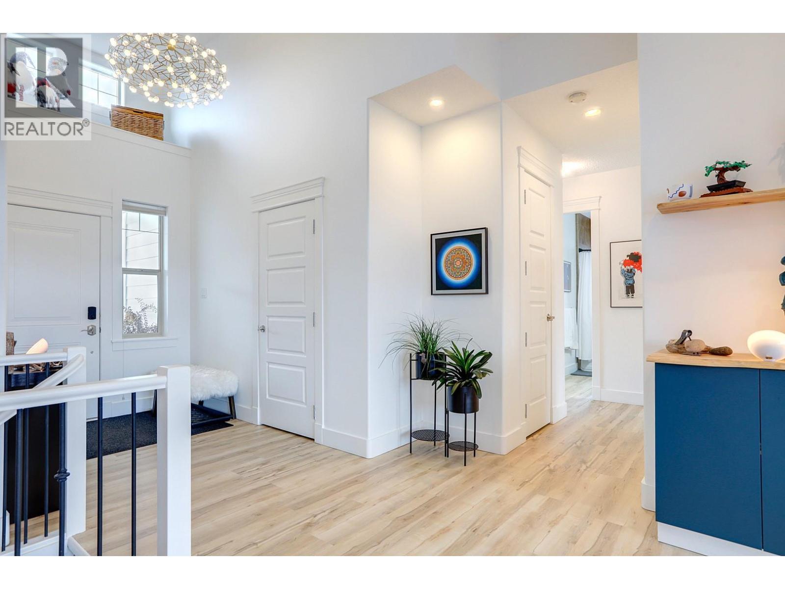 7313 Sunridge Road, Vernon