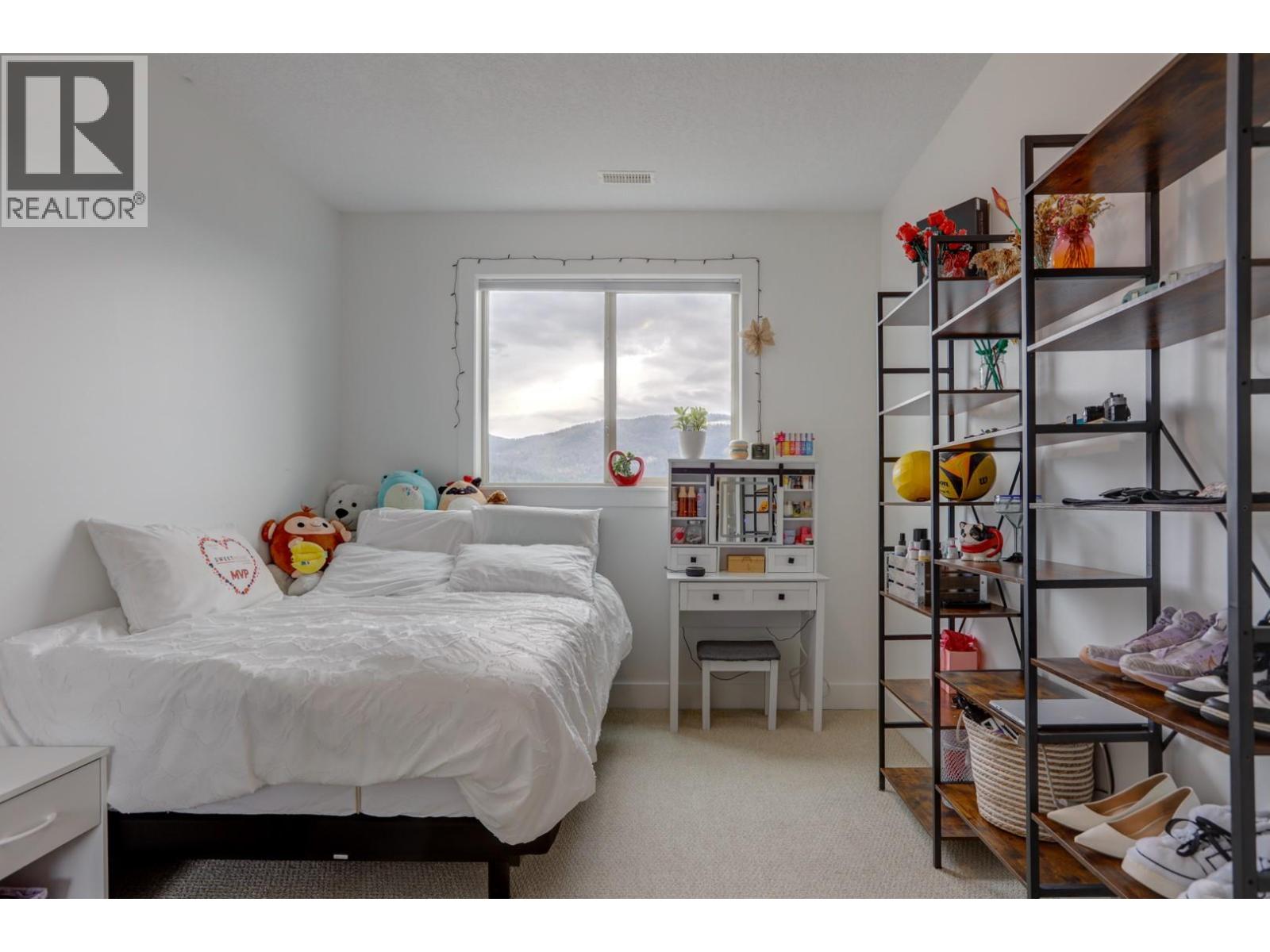 7313 Sunridge Road, Vernon