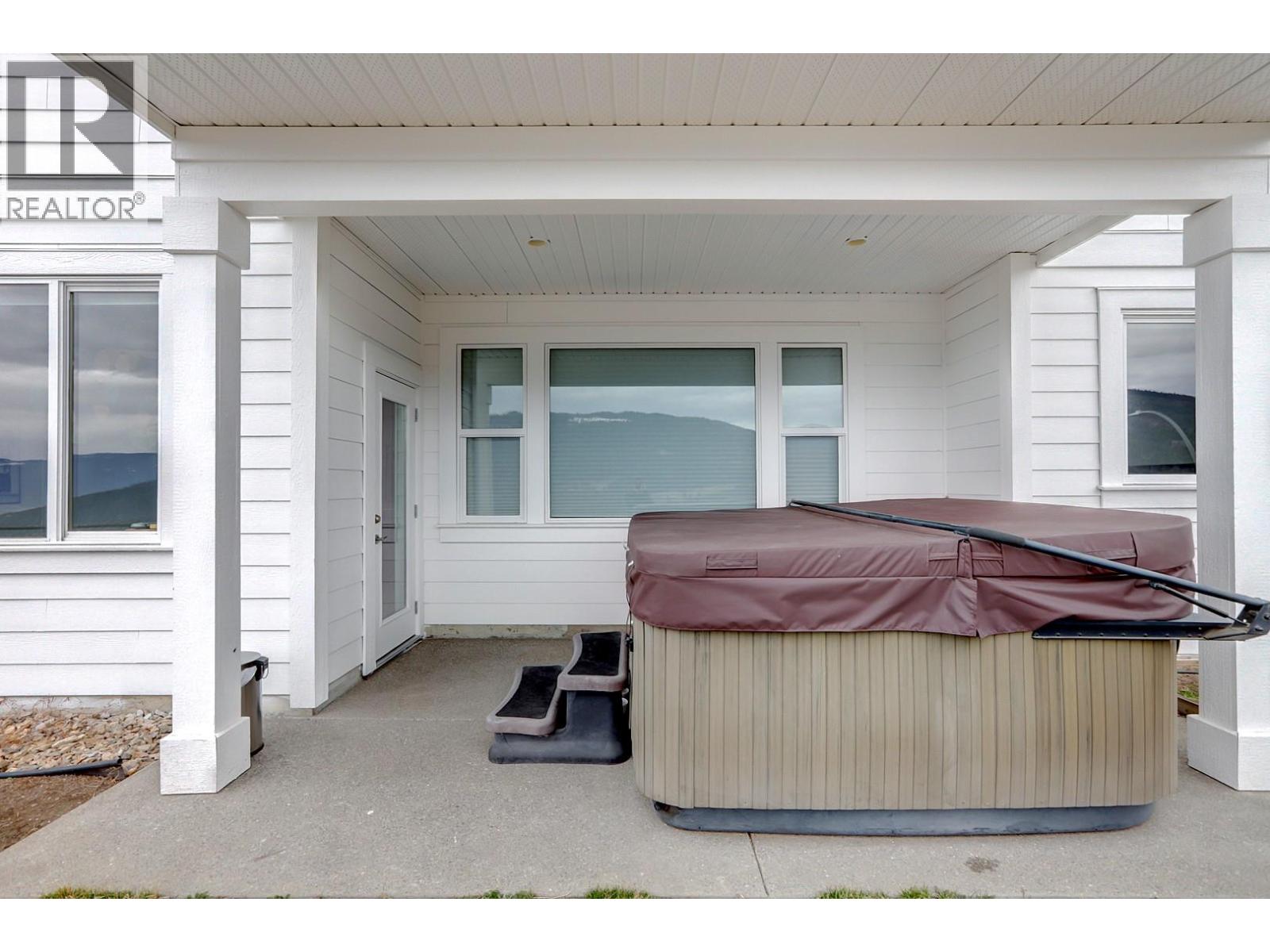 7313 Sunridge Road, Vernon