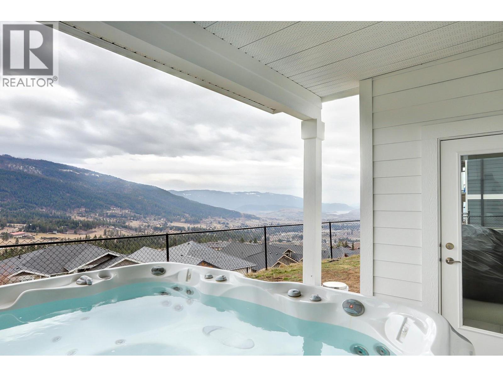 7313 Sunridge Road, Vernon