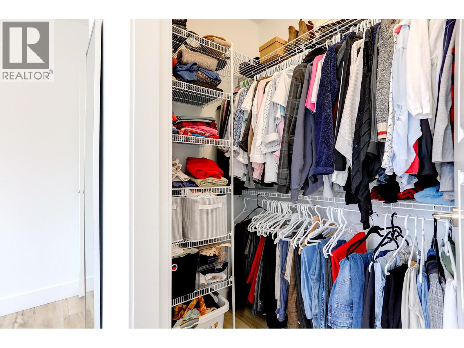 7313 Sunridge Road, Vernon