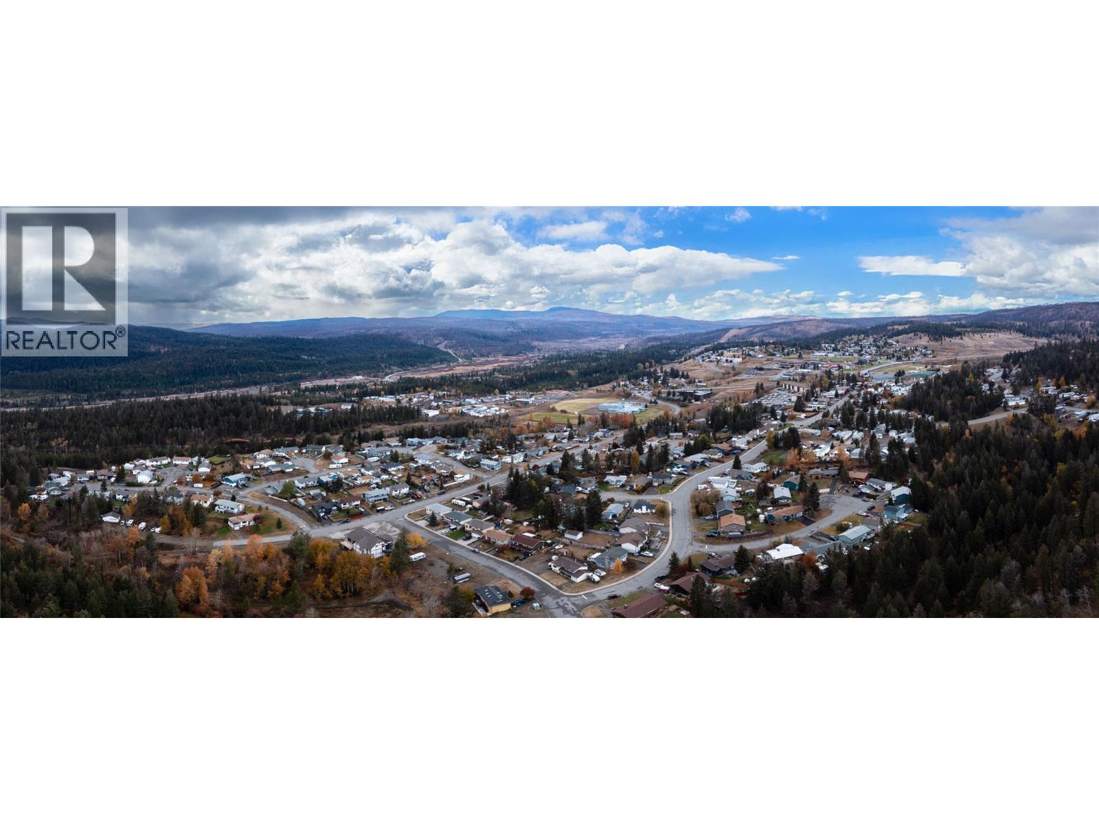 339 POPLAR DRIVE - 12